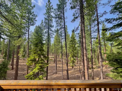 $715,000 | 1148 Canarsee Street, South Lake Tahoe, CA 96150