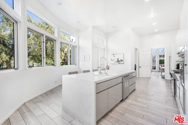 $69,900 | 11037 Anzio Road, Los Angeles, CA 90077