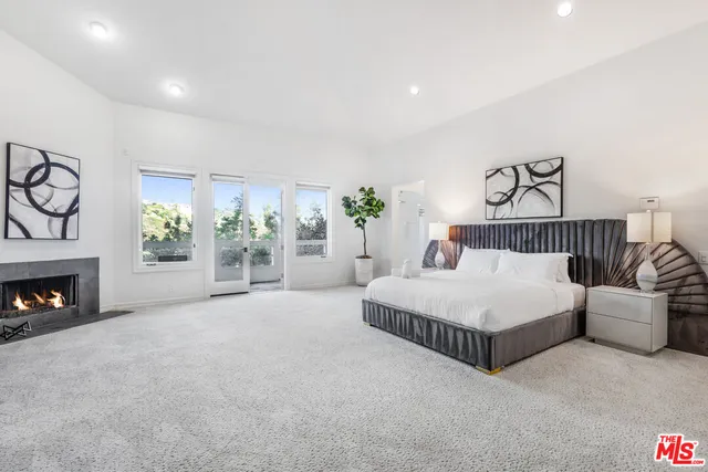 $69,900 | 11037 Anzio Road, Los Angeles, CA 90077