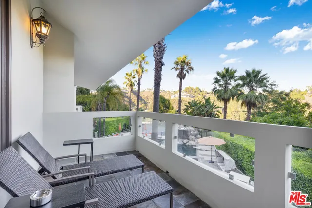 $69,900 | 11037 Anzio Road, Los Angeles, CA 90077