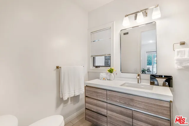 $69,900 | 11037 Anzio Road, Los Angeles, CA 90077