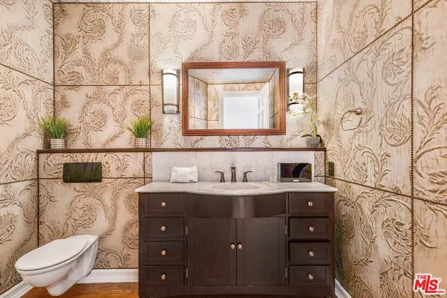 $69,900 | 11037 Anzio Road, Los Angeles, CA 90077