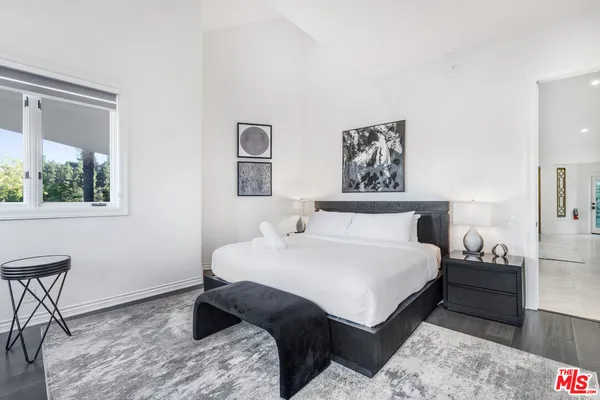 $69,900 | 11037 Anzio Road, Los Angeles, CA 90077