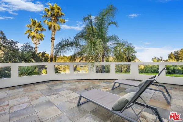 $69,900 | 11037 Anzio Road, Los Angeles, CA 90077