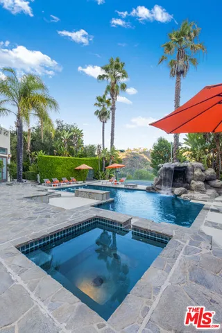 $69,900 | 11037 Anzio Road, Los Angeles, CA 90077