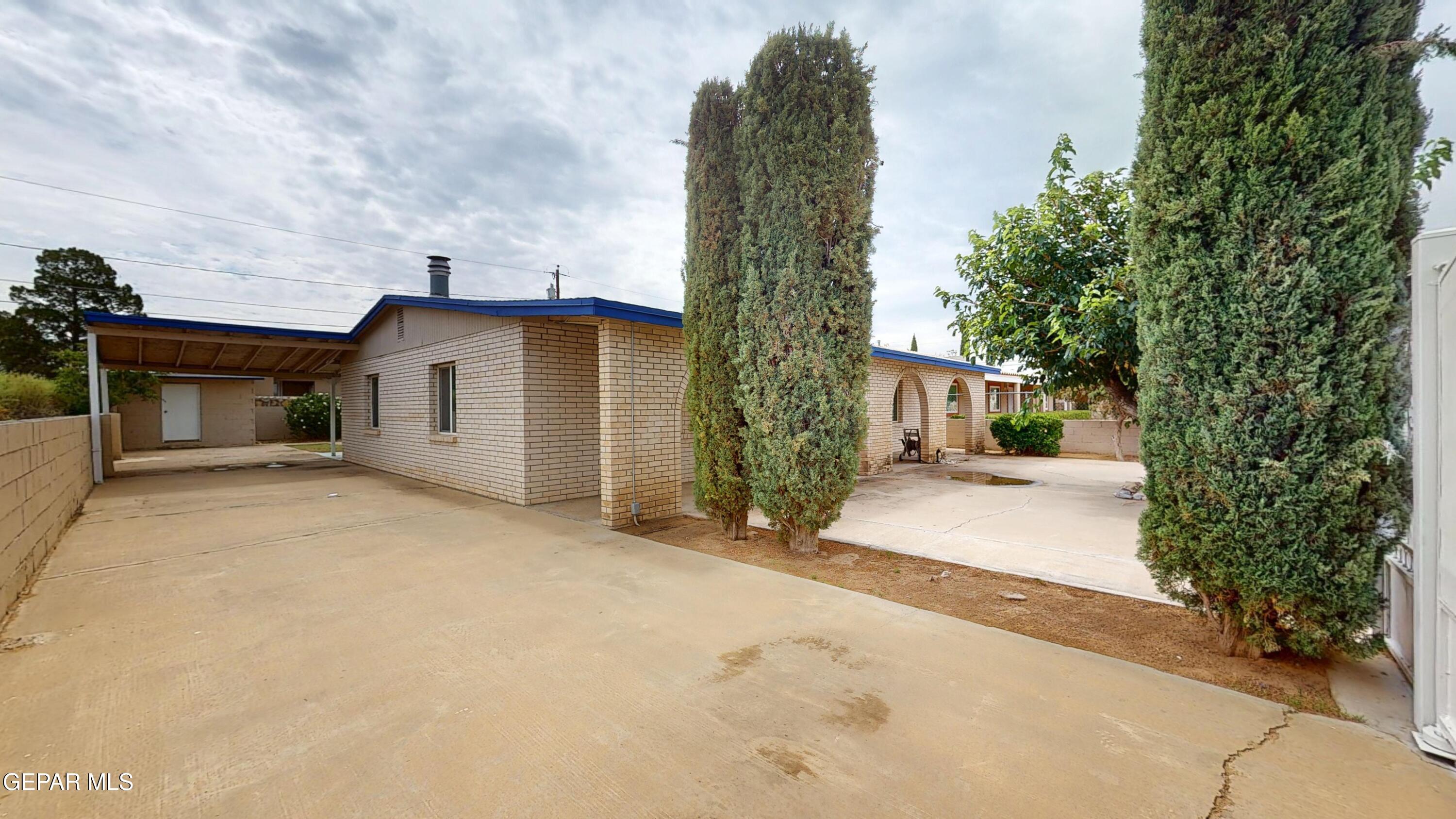 436 Gorman Street Anthony, NM 88021 - Photo 4 of 18 436-Gorman-St-06182026_183806 house fron