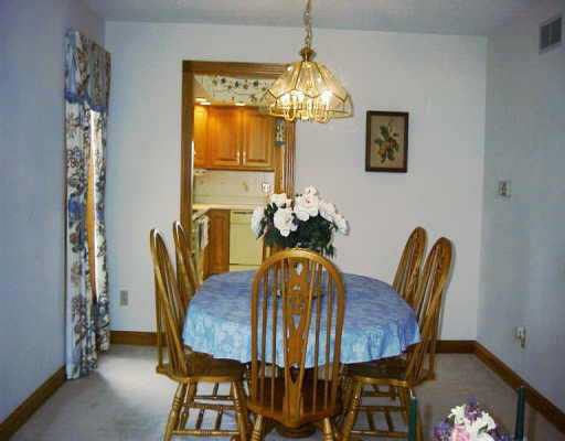 222 Estero Road Fort Wayne, IN 46845 - Photo 4 of 8 Gallery Image 4