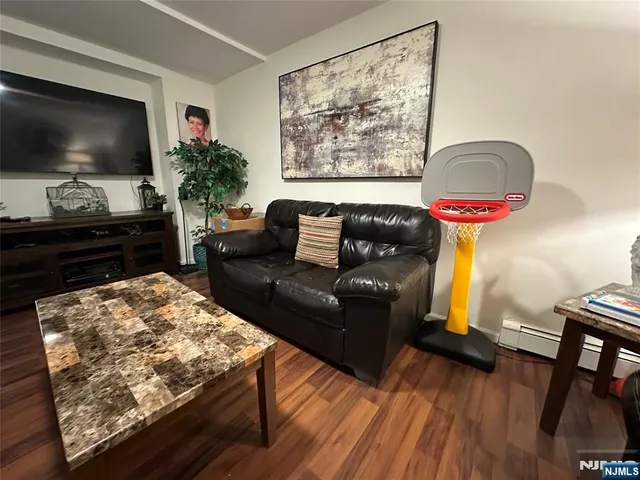 $1,750 | 127 East Palisades Boulevard, Unit G, Palisades Park, NJ 07650