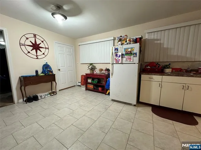 $1,750 | 127 East Palisades Boulevard, Unit G, Palisades Park, NJ 07650