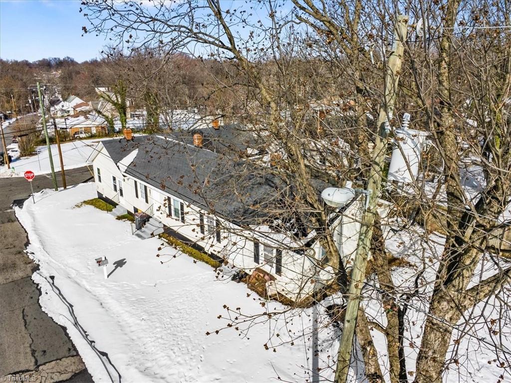 613 Sprinkle Street Reidsville, NC 27320 - Photo 8 of 17