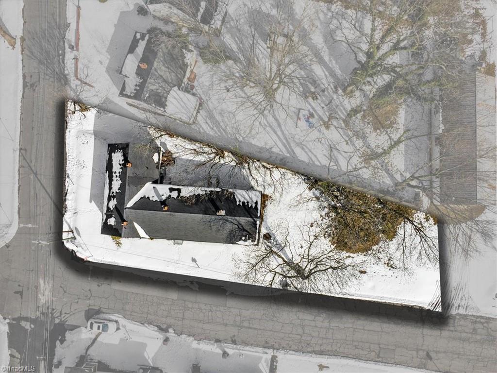 613 Sprinkle Street Reidsville, NC 27320 - Photo 9 of 17