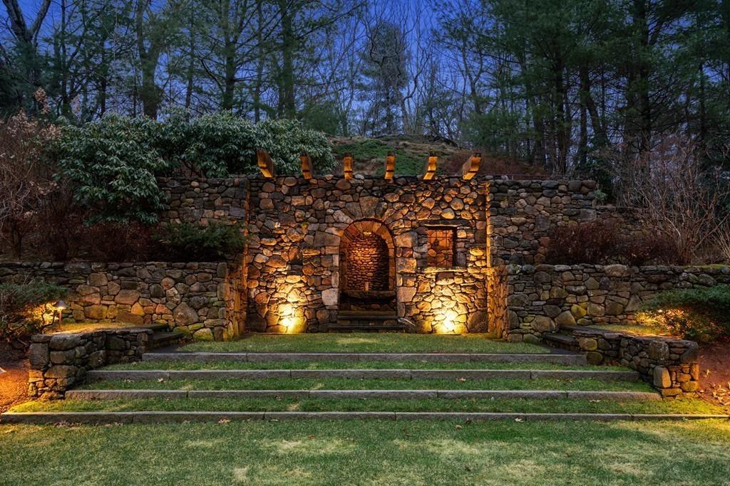 16 Rolling Lane Dover, MA 02030 - Photo 30 of 30