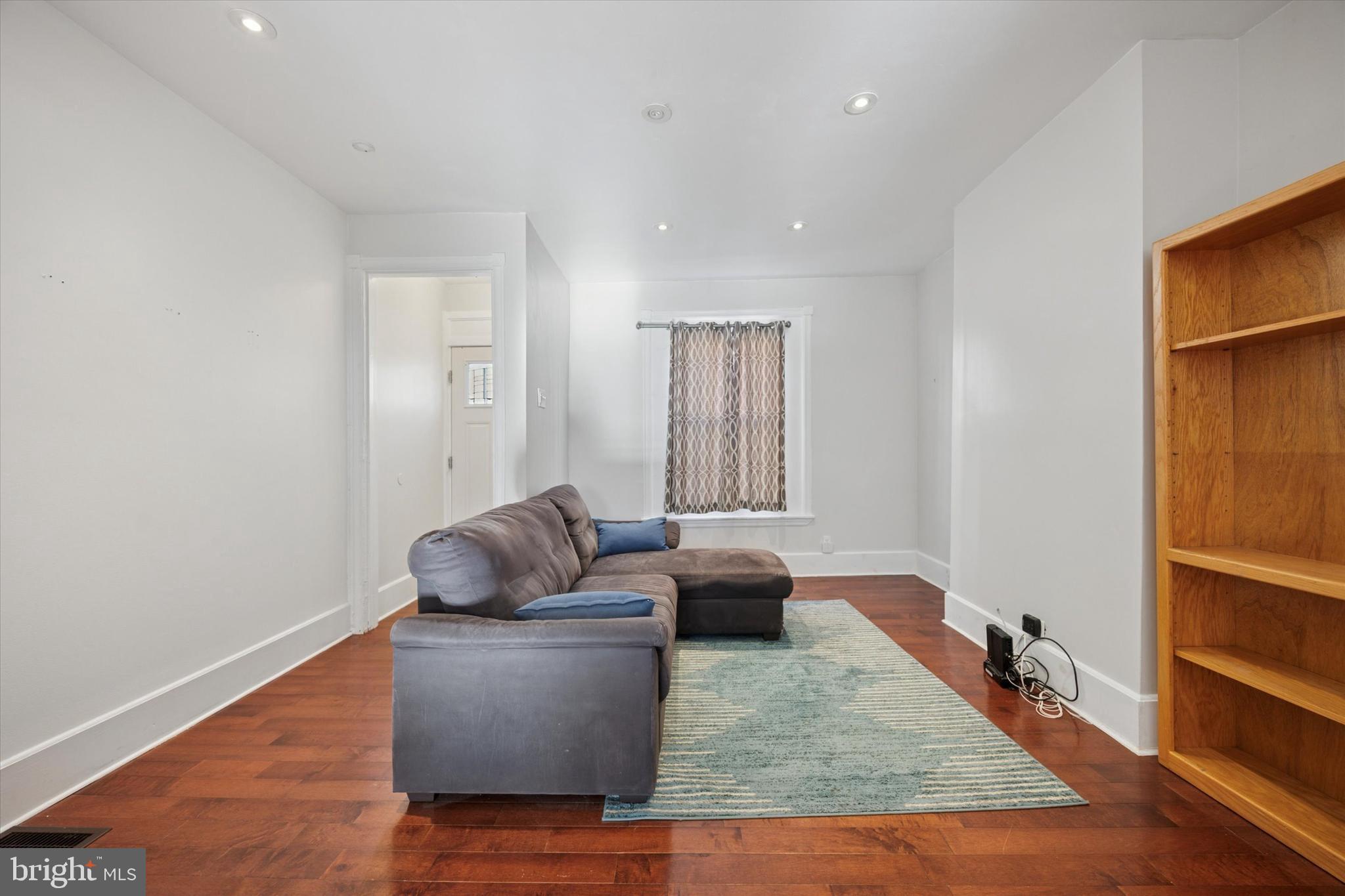 1525 South Taylor Street Philadelphia, PA 19146 - Photo 6 of 25