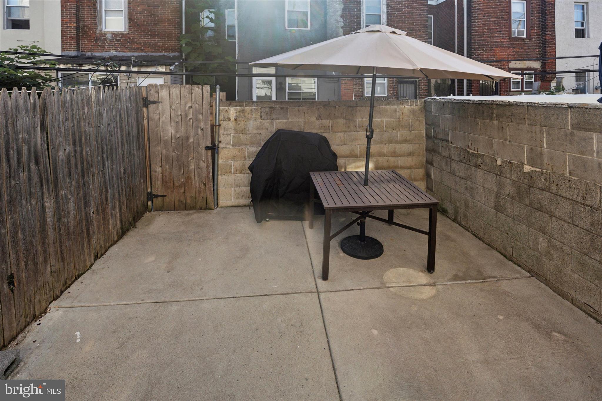 1525 South Taylor Street Philadelphia, PA 19146 - Photo 10 of 25