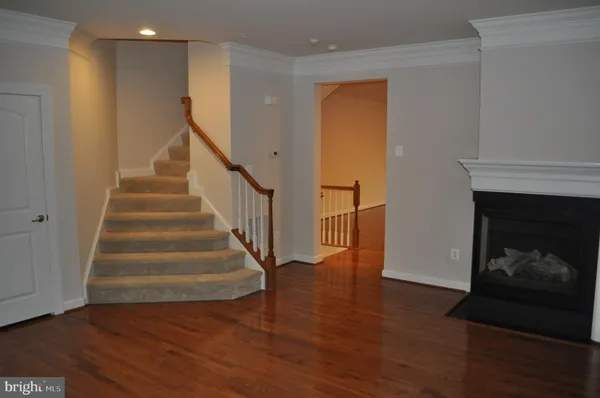 $3,200 | 346 White Ash Place, Gaithersburg, MD 20878