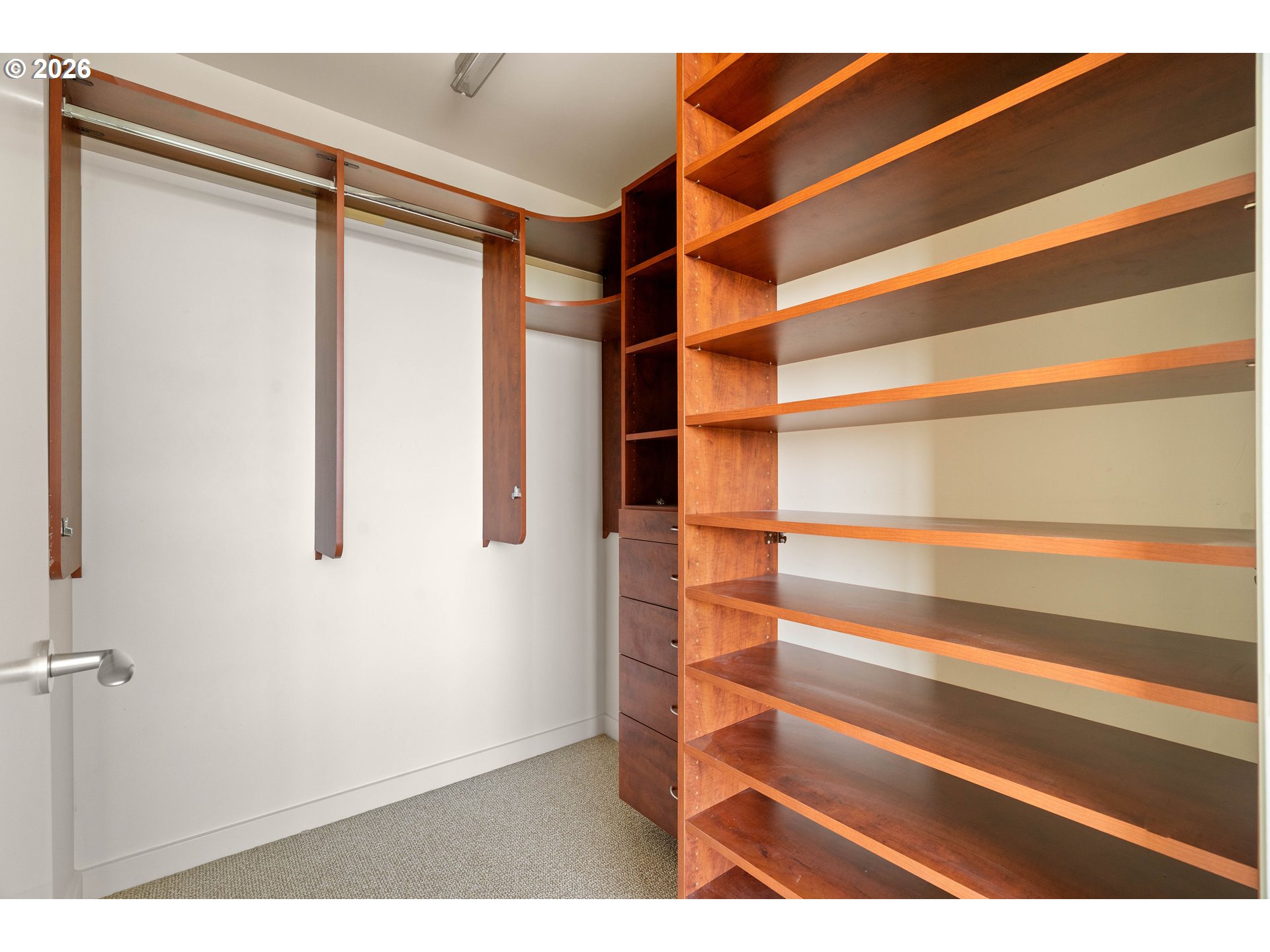836 South Curry Street, Unit 708 Portland, OR 97239 - Photo 26 of 42