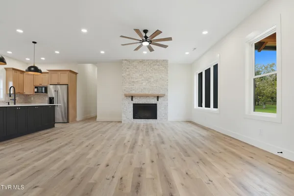 $797,000 | 260 Shannon View Road, Johnson City, TN 37615