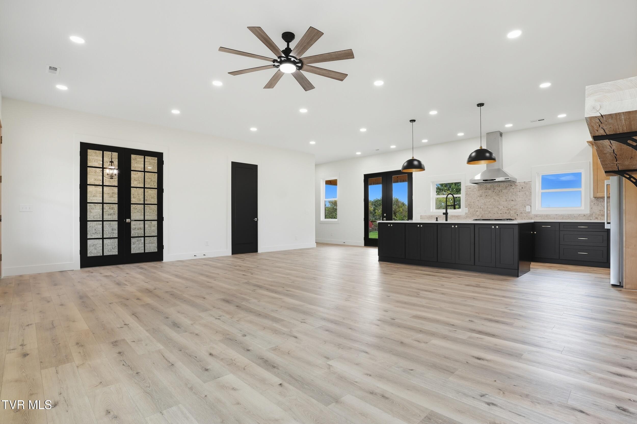 260 Shannon View Road Johnson City, TN 37615 - Photo 21 of 64 24_018_dsc07173