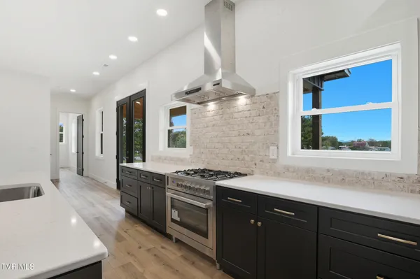 $797,000 | 260 Shannon View Road, Johnson City, TN 37615