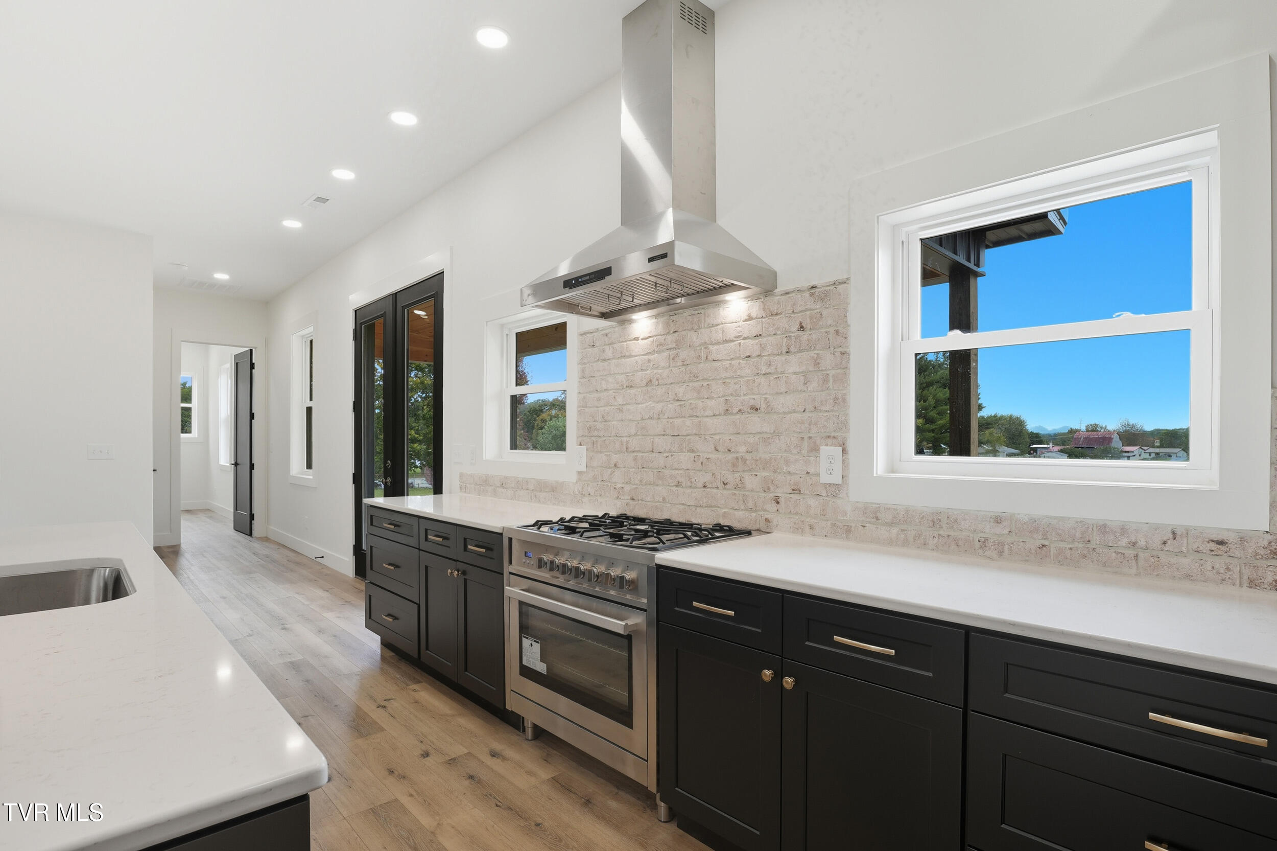 260 Shannon View Road Johnson City, TN 37615 - Photo 24 of 64 27_012_dsc07185