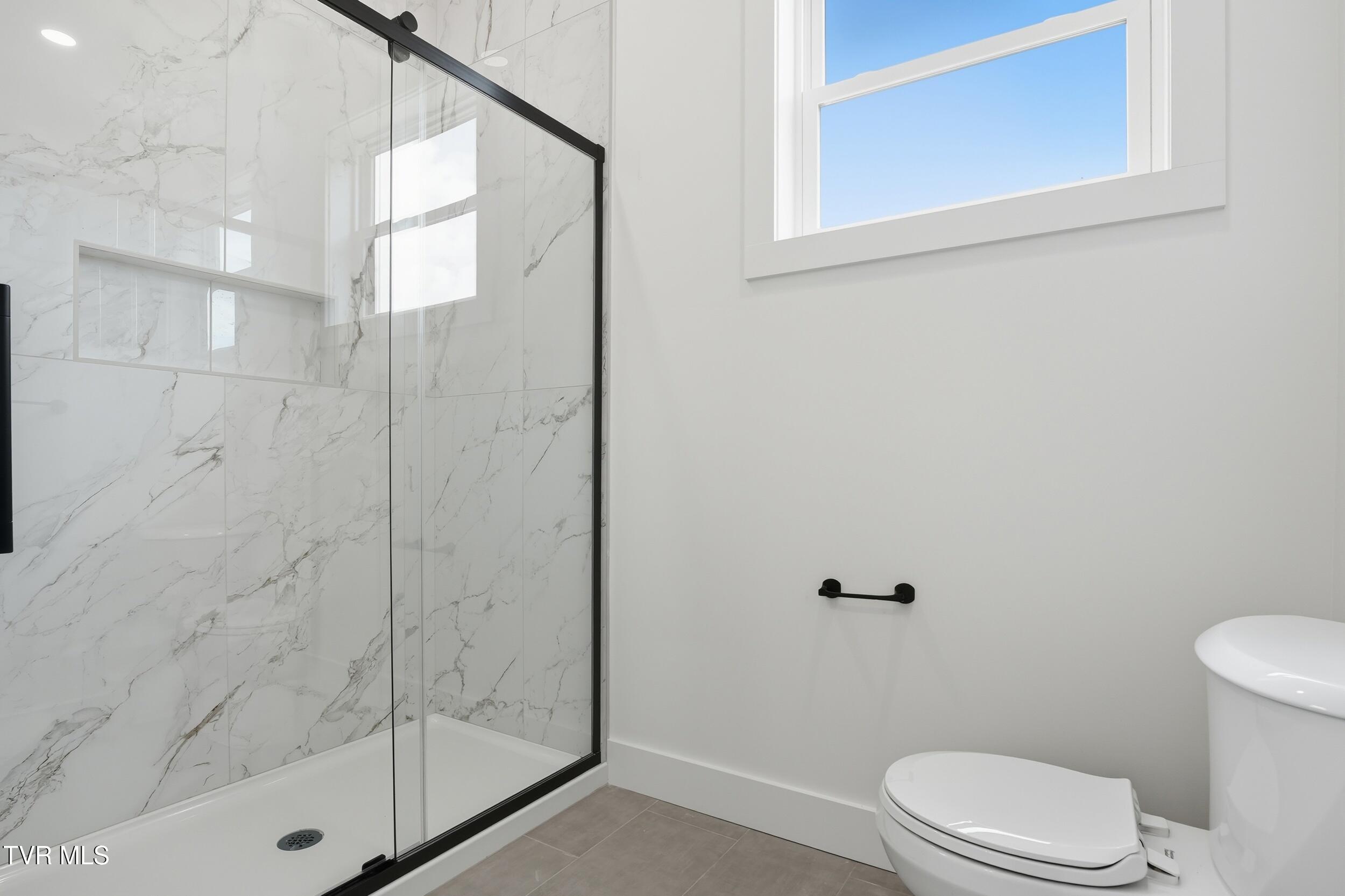 260 Shannon View Road Johnson City, TN 37615 - Photo 35 of 64 36_028_dsc07215