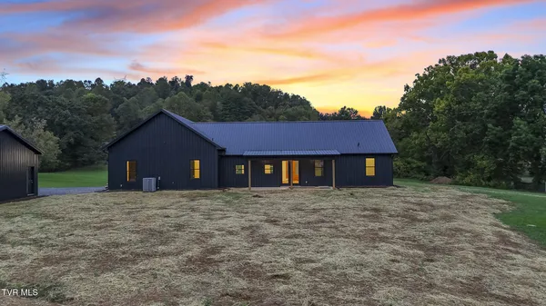 $797,000 | 260 Shannon View Road, Johnson City, TN 37615
