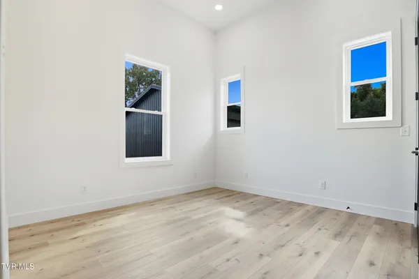 $797,000 | 260 Shannon View Road, Johnson City, TN 37615