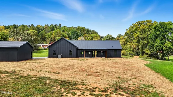 $797,000 | 260 Shannon View Road, Johnson City, TN 37615