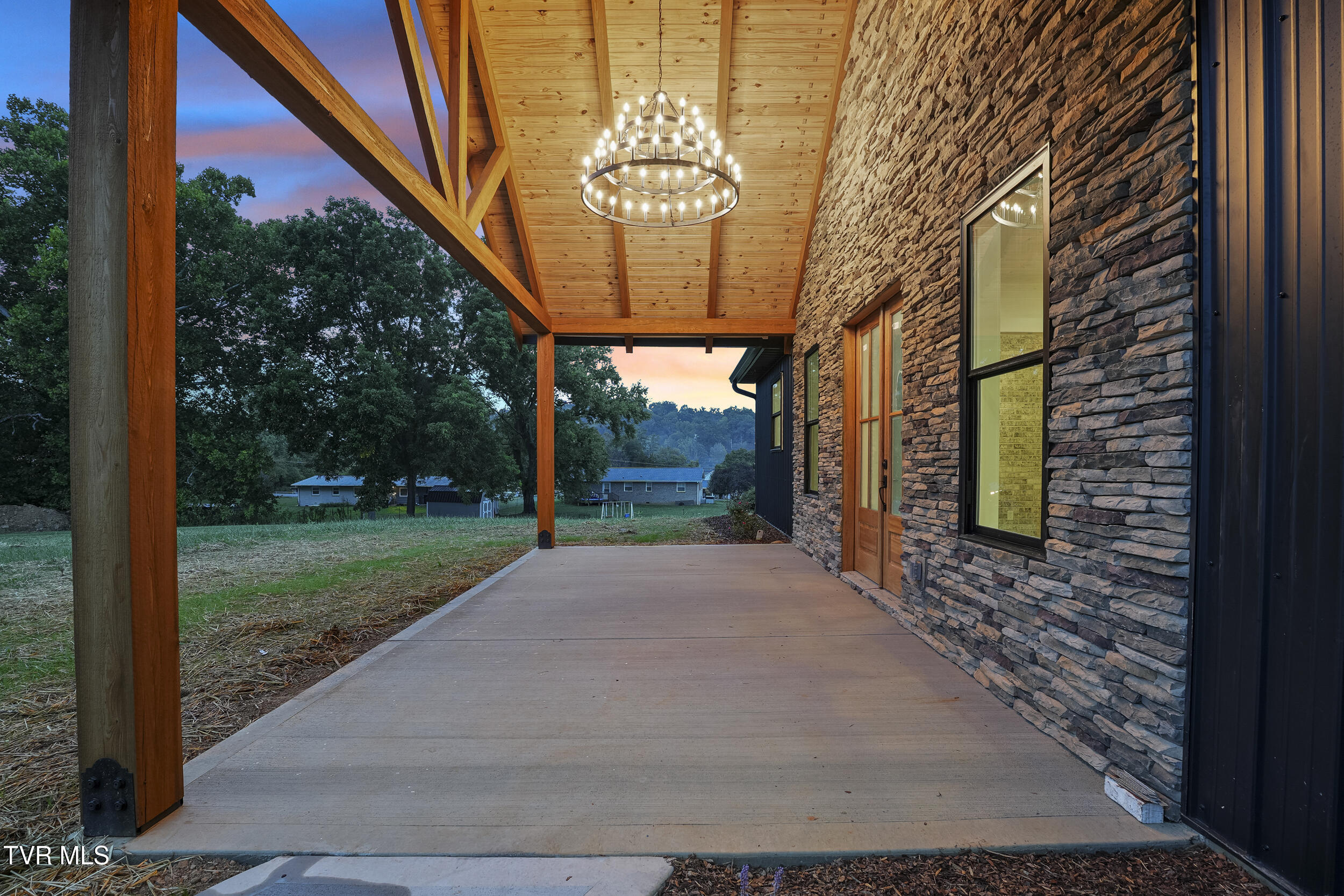 260 Shannon View Road Johnson City, TN 37615 - Photo 6 of 64 11_dsc07147