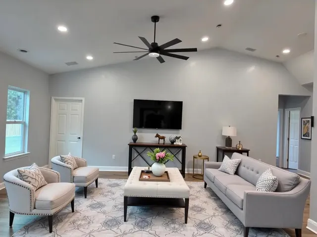 $335,000 | 34 Frank Run, Midway, FL 32343