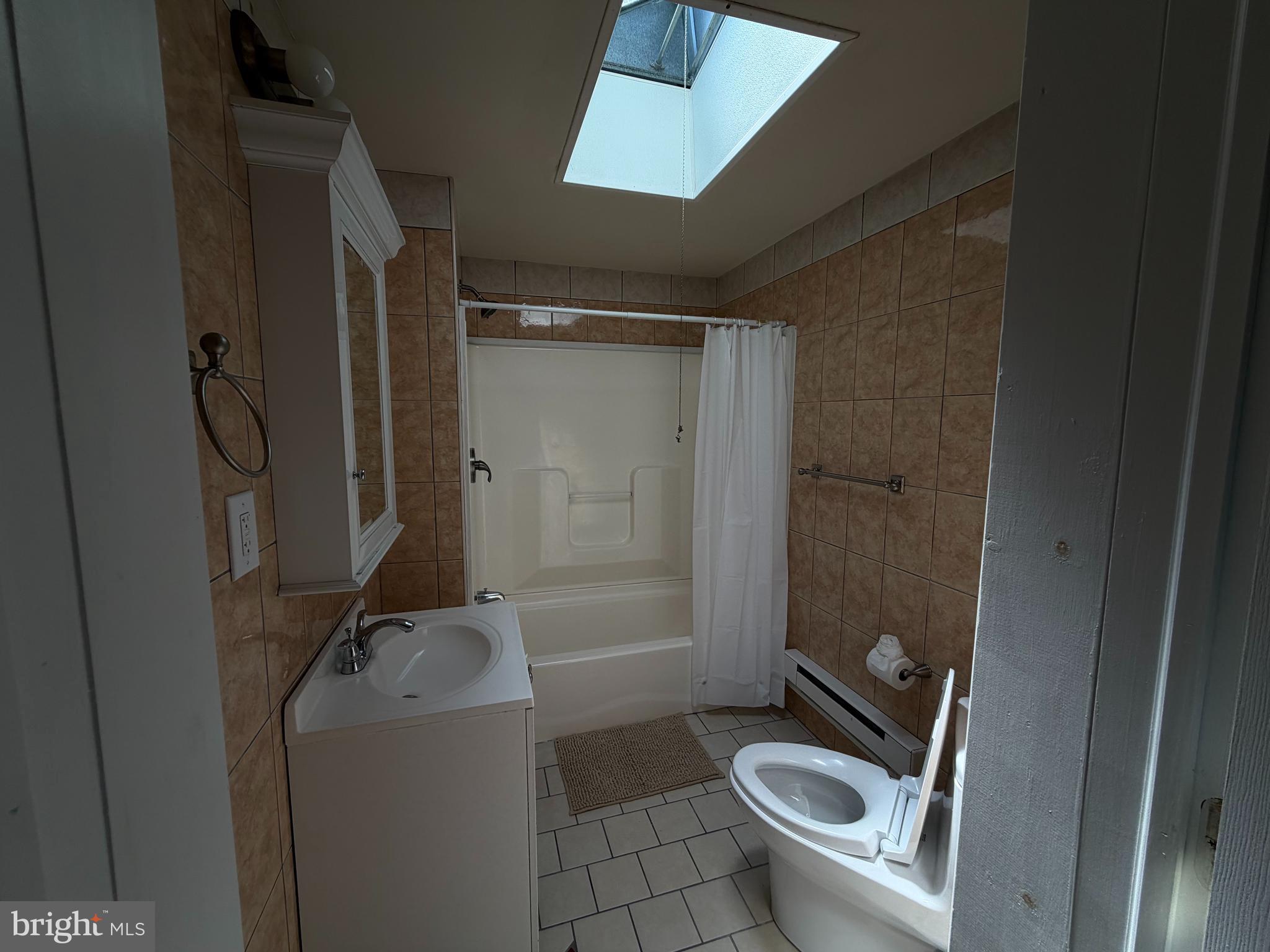 7103 Rising Sun Avenue, Unit B Philadelphia, PA 19111 - Photo 6 of 8