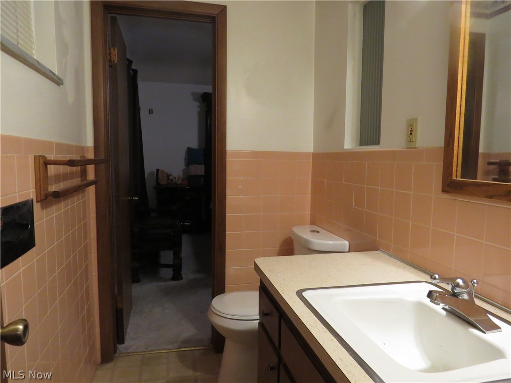 12075 Havana Road Garfield Heights, OH 44125 - Photo 15 of 33