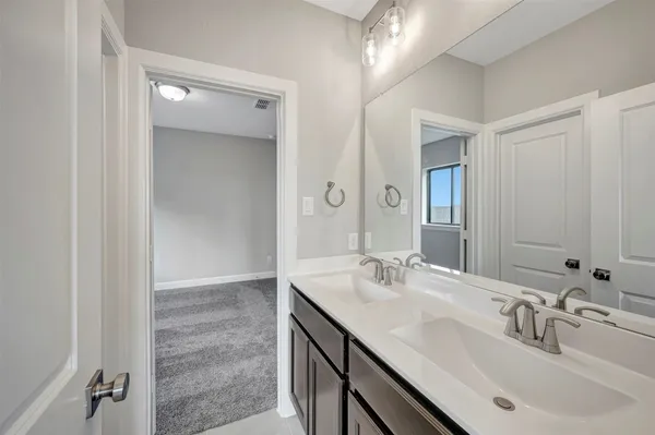 $675,000 | 3510 Sapphire Court, Richmond, TX 77406