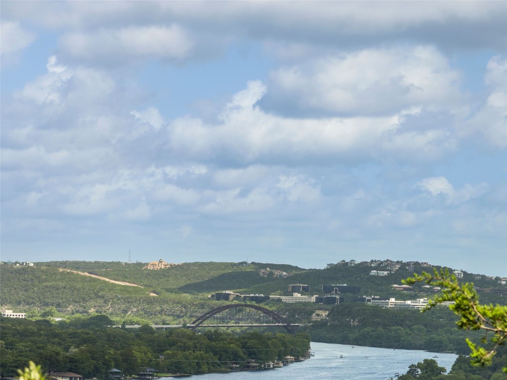 4323 Mt Bonnell Road Austin, TX 78731 - Photo 21 of 24