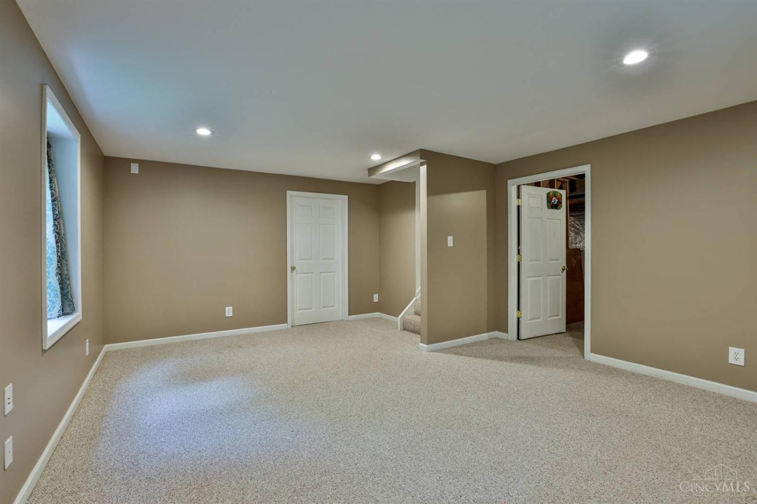 1042 Redbird Road Loveland, OH 45140 - Photo 27 of 42