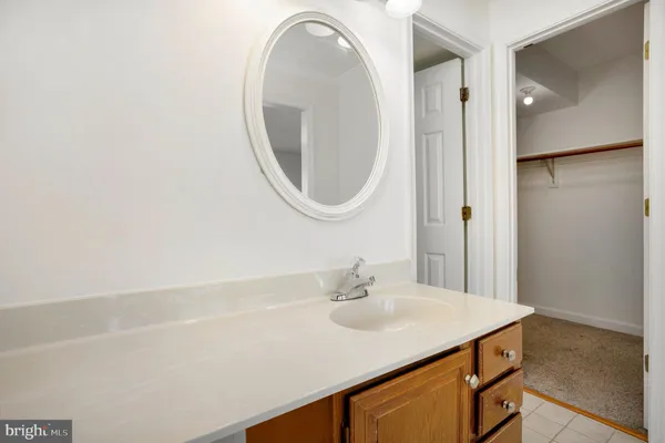 $2,550 | 12158 Salemtown Drive, Woodbridge, VA 22192