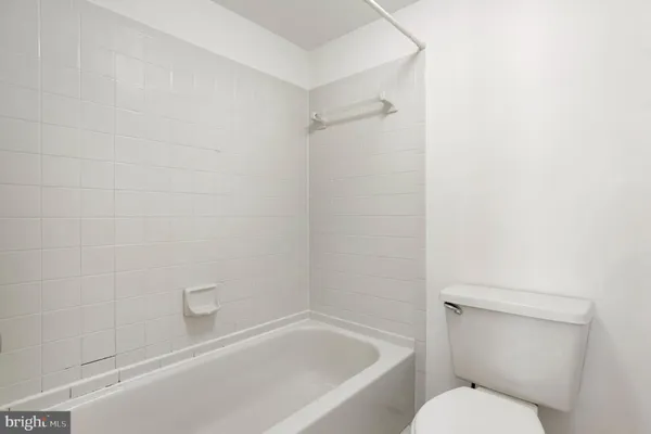 $2,550 | 12158 Salemtown Drive, Woodbridge, VA 22192