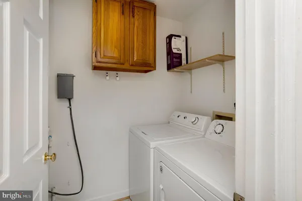 $2,550 | 12158 Salemtown Drive, Woodbridge, VA 22192