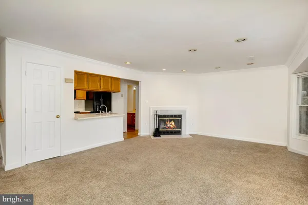 $2,550 | 12158 Salemtown Drive, Woodbridge, VA 22192