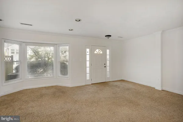 $2,550 | 12158 Salemtown Drive, Woodbridge, VA 22192