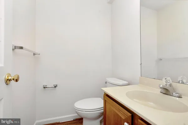 $2,550 | 12158 Salemtown Drive, Woodbridge, VA 22192