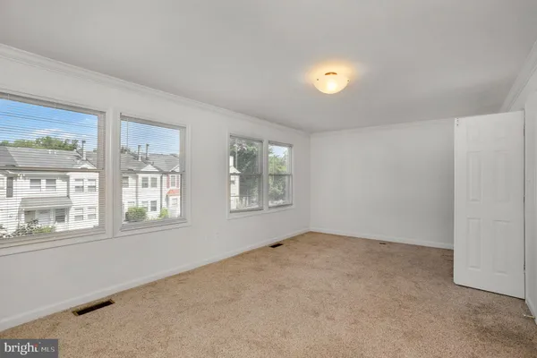 $2,550 | 12158 Salemtown Drive, Woodbridge, VA 22192