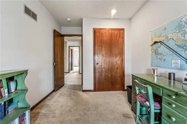 $194,900 | 1316 East 123rd Terrace, Unit C, Olathe, KS 66061