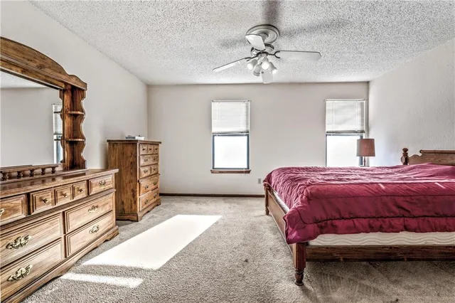 $194,900 | 1316 East 123rd Terrace, Unit C, Olathe, KS 66061