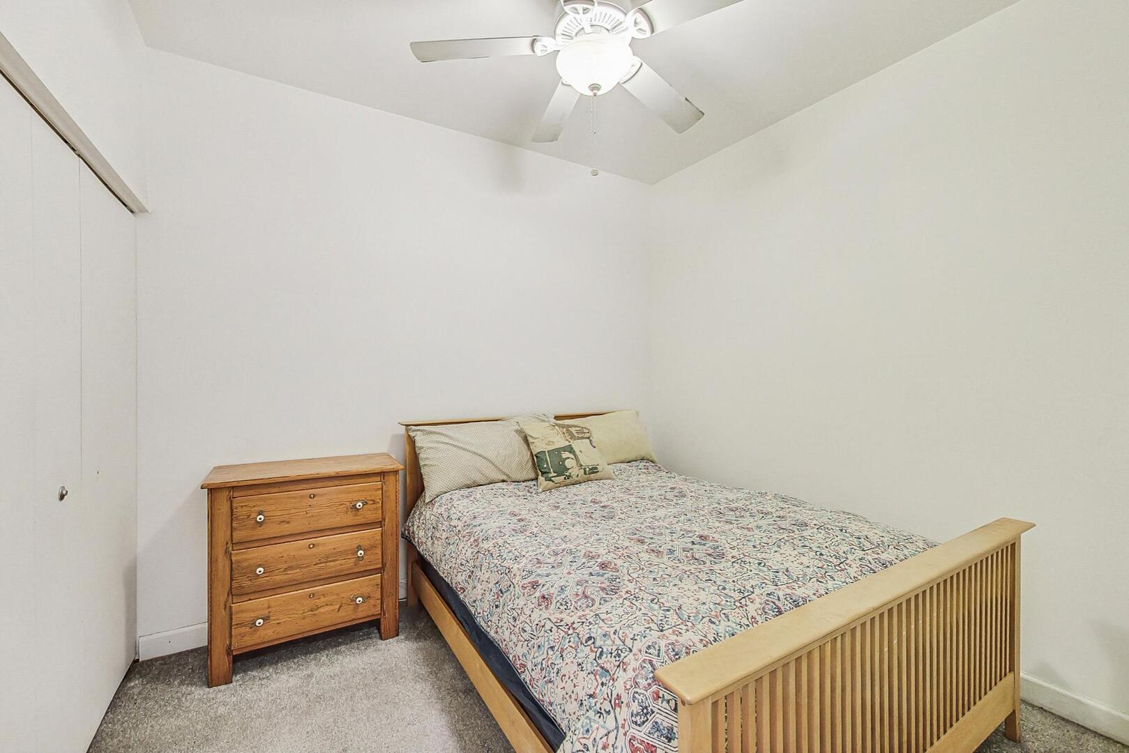 233 East 13th Street, Unit 2510 Chicago, IL 60605 - Photo 23 of 39