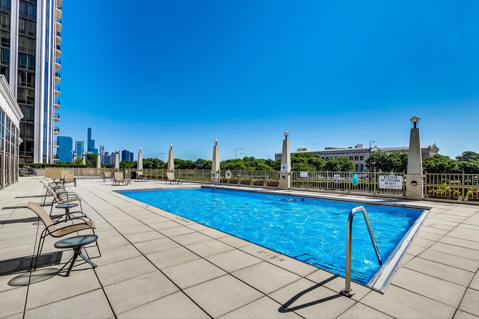 233 East 13th Street, Unit 2510 Chicago, IL 60605 - Photo 28 of 39
