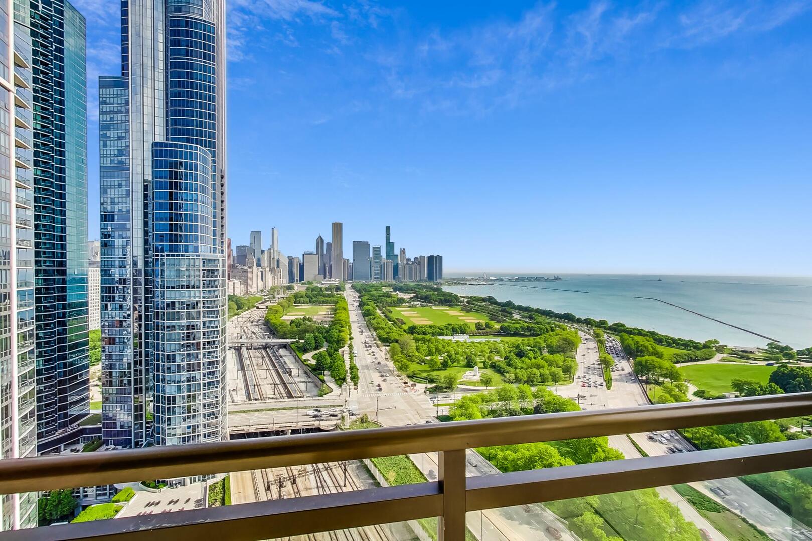 233 East 13th Street, Unit 2510 Chicago, IL 60605 - Photo 30 of 39
