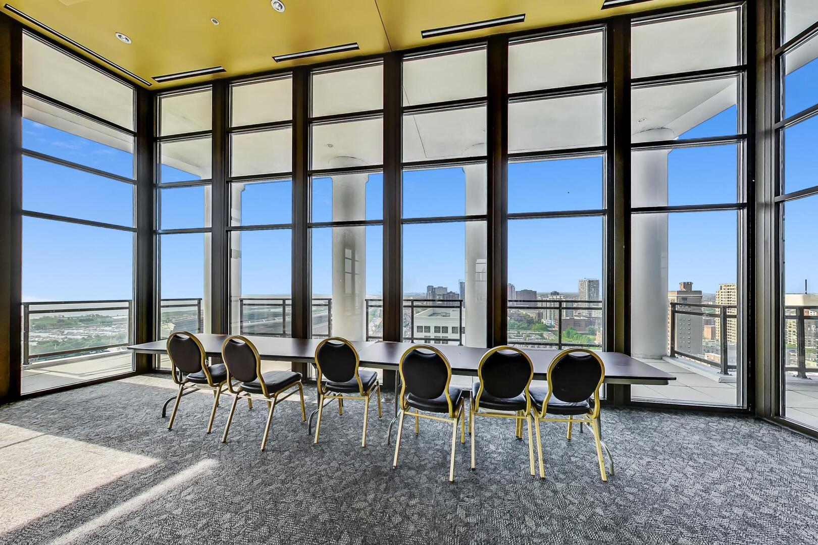 233 East 13th Street, Unit 2510 Chicago, IL 60605 - Photo 38 of 39