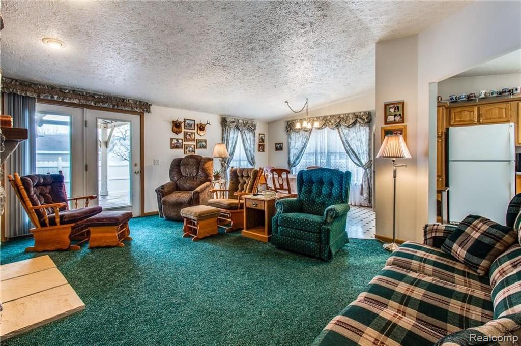 134 North Black River Road Croswell, MI 48422 - Photo 8 of 23 Gallery Image 8