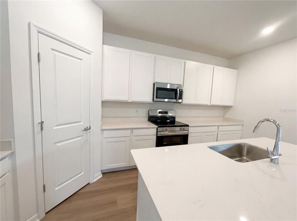 19641 Southwest 82nd Loop Dunnellon, FL 34432 - Photo 2 of 21